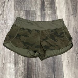 Lululemon speed short size 6